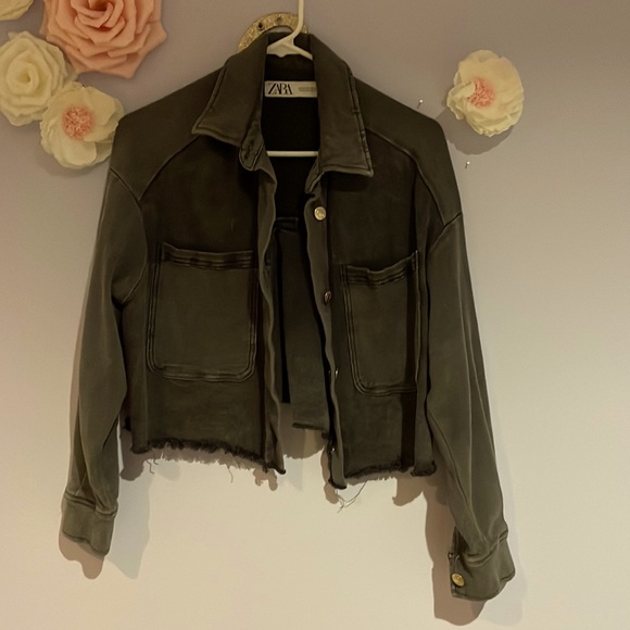 Zara Jackets & Blazers - Zara black jean cropped jacket size xs